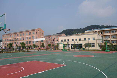 望谟县中等职业学校-环境