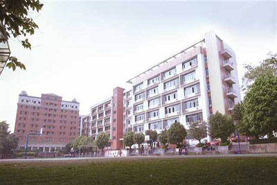 重庆市工艺美术学校-环境